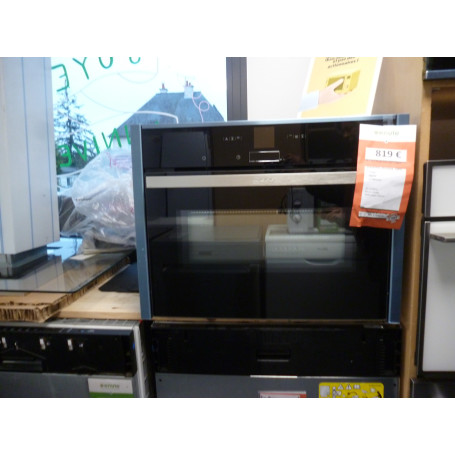 Four NEFF C17MR02NO